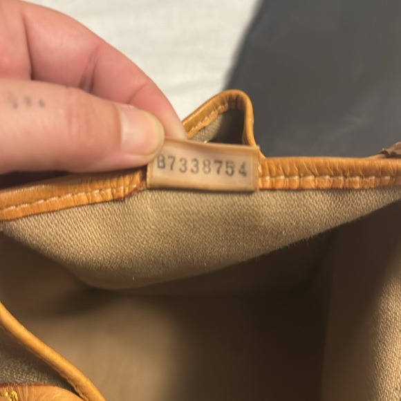 Vintage Dooney&Bourke shoulder bag - Picture 15 of 15